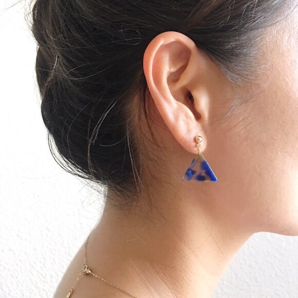 Triangle Tortoise Stud Acrylic Acetate Earrings in Blue - Picture 3 of 3